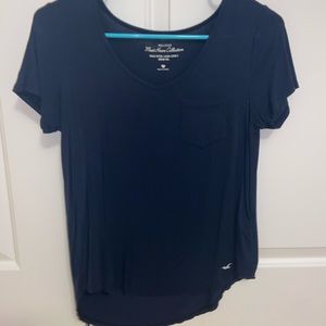 Women’s Hollister Navy Blue T-shirt